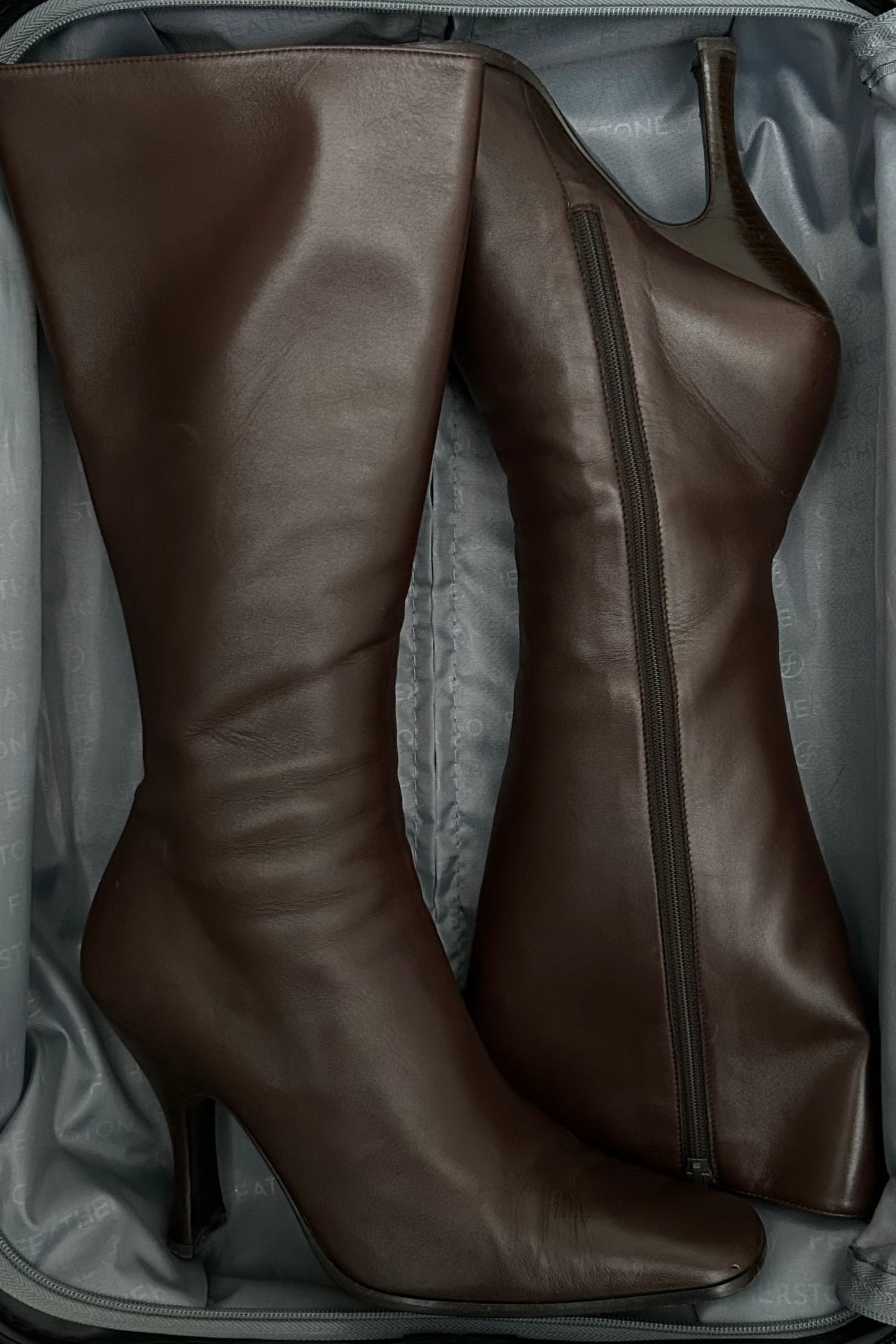 PRADA BOOTS BROWN 40
